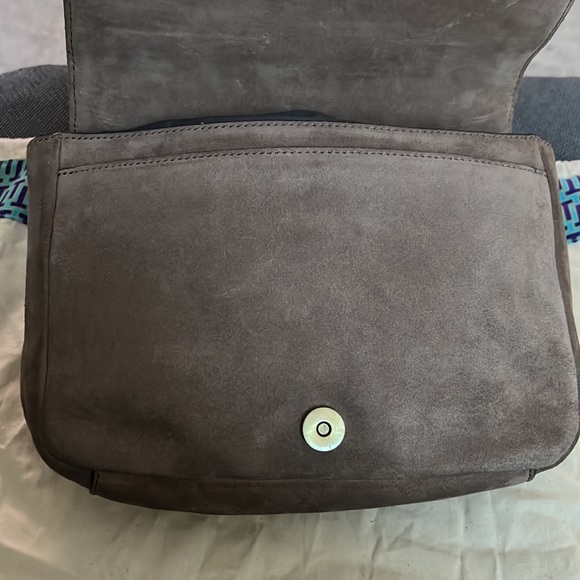 Tory Burch Taupe Suede Fringe Bag Brushed Gold Hardware - Picture 7 of 10